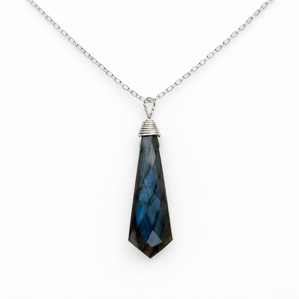 Labradorite Kite-Shaped Necklace